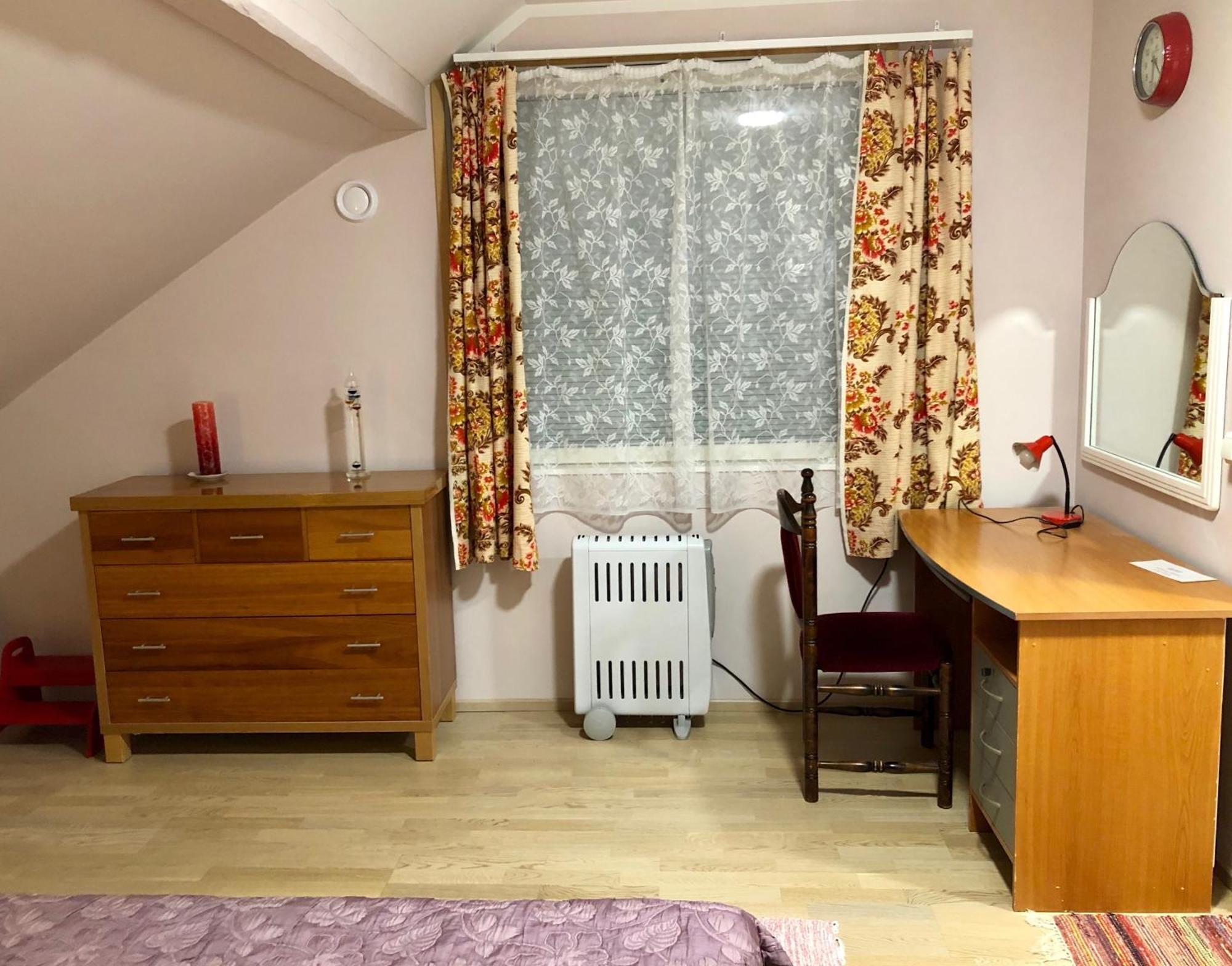 Guest House Nina Art Kotka Pokoj fotografie
